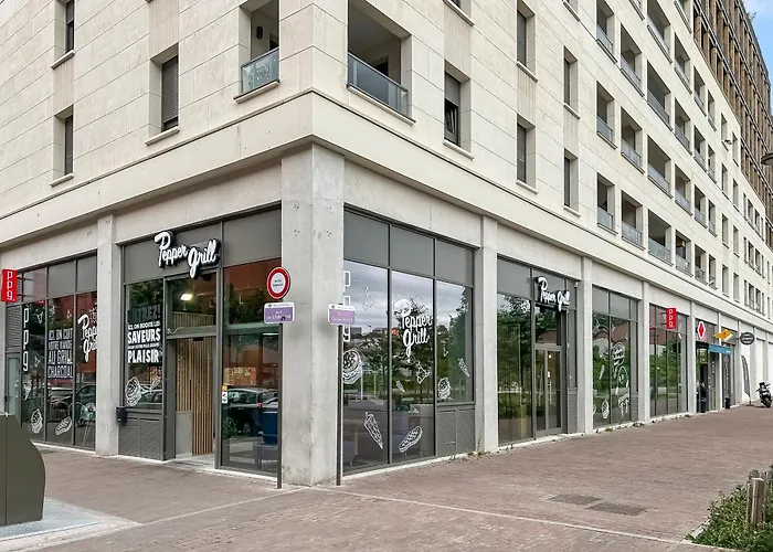 Studio Sympa-Lumineux Proche Paris - 7 Mn Metro 11