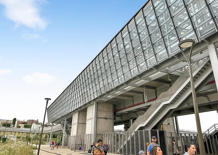 Studio Sympa-Lumineux Proche Paris - 7 Mn Metro 11